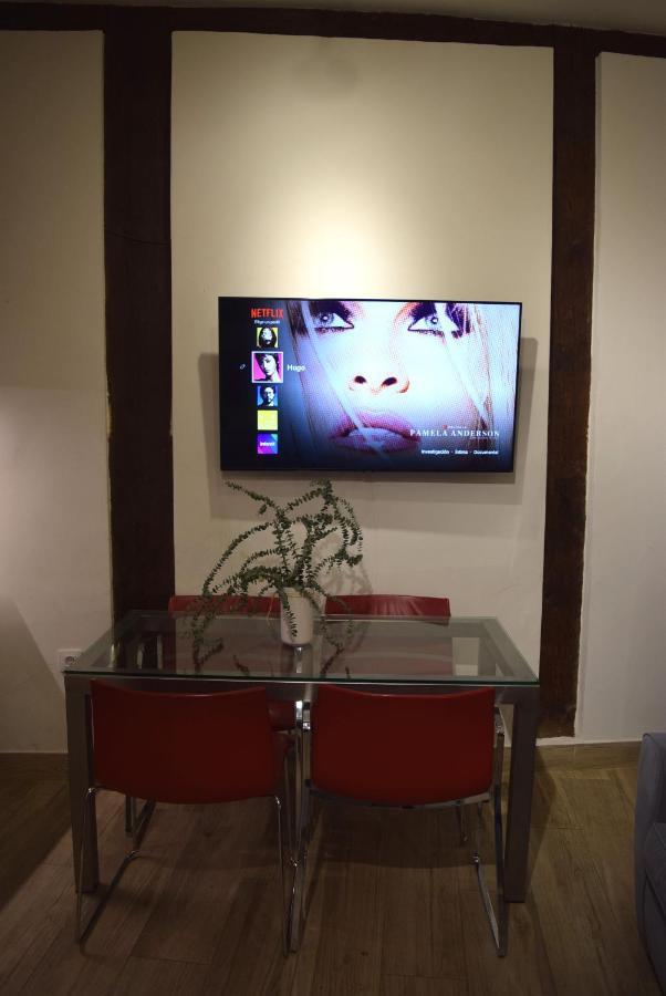 Opera Suites Fidelio , Cozy Studio In The Very Center Of Madrid Dış mekan fotoğraf